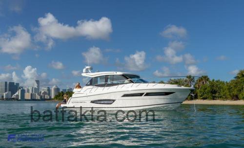 Regal 38 Grande Coupe tekniska specifikationer 